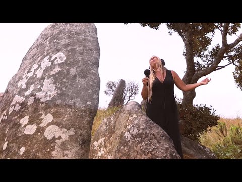 BIRTHPLACE OF THE SUN - Deya Dova Recording with "Africa's Stonehenge"