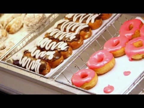 download lagu mp3 mp4 Start Up Donut, download lagu Start Up Donut gratis, unduh video klip Start Up Donut