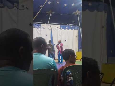 palhaço garotaõ do (circo real fênix🎪) em jerumenha Piauí