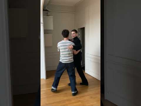 Après plus d'un an et demi de triomphe sur les planches à Paris et en  