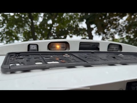 2013 Toyota Yaris Hatchback - Licence Plate Lightbulb Replacement (Mk.3/XP130)