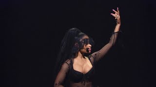 Nicki Minaj - All Things Go (live)