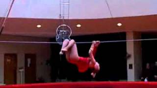 Oxana Seroshtan - Tightrope Circus Artist - Seiltanz