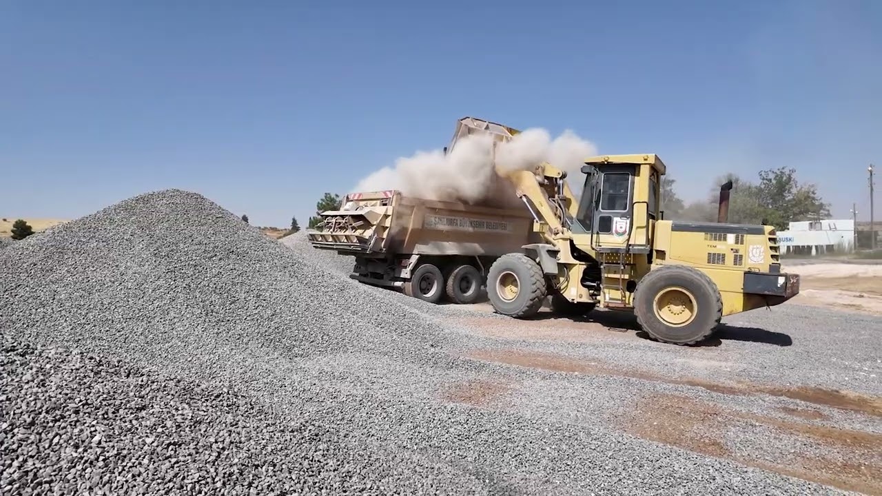 KARAKÖPRÜ KIRSALINDA 7 KM’LİK YOL BÜYÜKŞEHİR’LE YENİLENDİ