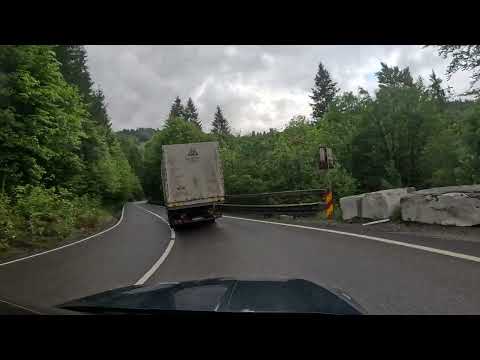Romania, un drum spectaculos prin munti. Drumul national 15B Poiana Largului - Vanatori, Neamt
