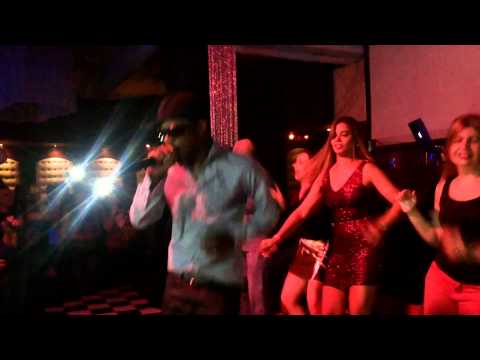 UM SHOW DE TALENTO ICE MC AO VIVO..