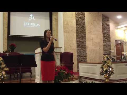 Andreea Mois - Un Inger [Live]