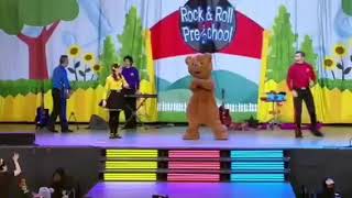 Teddy Bear Teddy Bear Turn Around (2015)