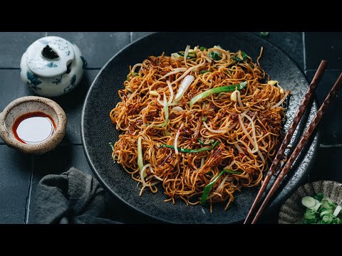 Soy Sauce Pan Fried Noodles (recipe ) 广式豉油皇炒面