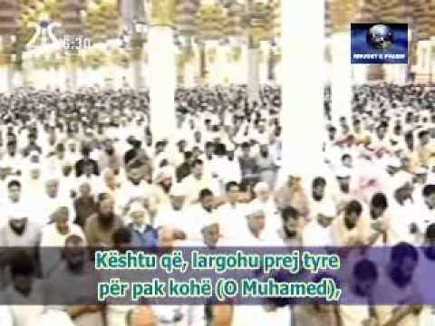 Çelja e Iftarit dhe namazi i Akshamit nga Medina