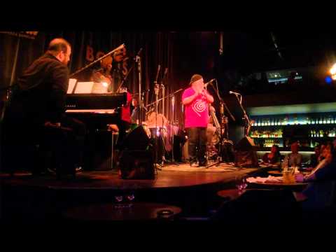 Cuban Jazz Project en vivo en Boris. Ft. Gabriel Juncos solo de flauta
