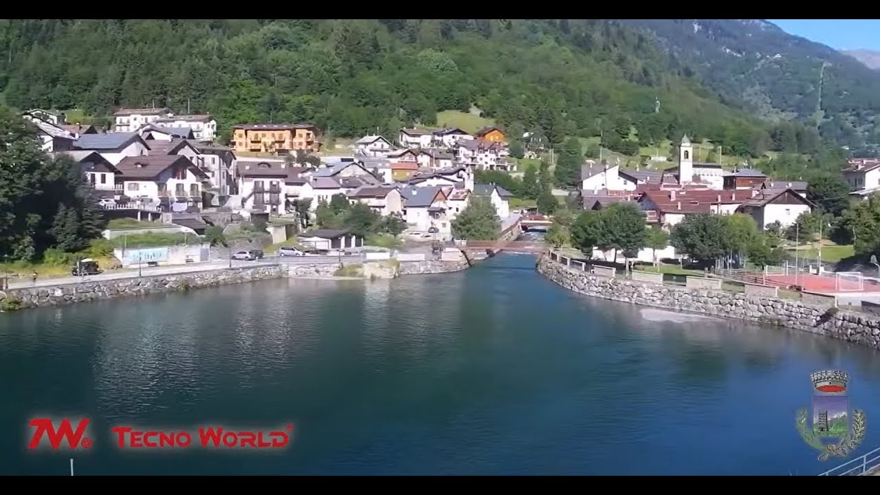 Live webcam view of Pueblo Alpino Ribereño de Pietraporzio