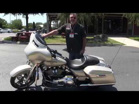 new Colors 2018 harley Davidson Street Glide Hard Candy 2019