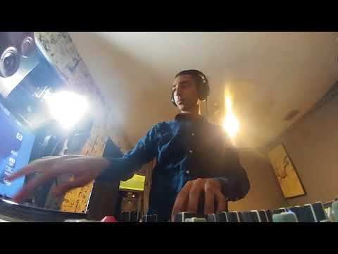 DJ Zelous -  Funky House Mix!