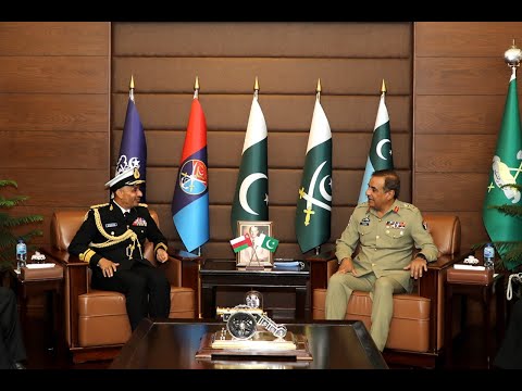 Press Release No 3/2022 - Commander Royal Navy of Oman called on CJCSC - 18 Jan 2022 | ISPR