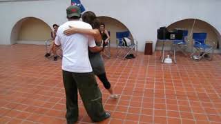 20090127 Hector Corona och Silvina Machado hos DNI i Buenos Aires