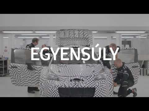 EZEN SÍRNI FOG A NEVETÉSTŐL – ELKÉPESZTŐEN VICCES VIDEÓKBAN MUTATKOZIK BE A TOYOTA RALLY CSAPATA_1