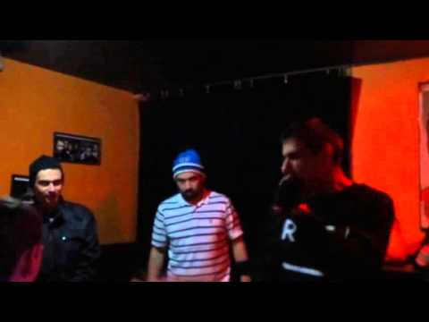 MC Pingi vs. Fade2Dead - Freestyle Finals @ Bar Jazzmatazz[17/12/15]