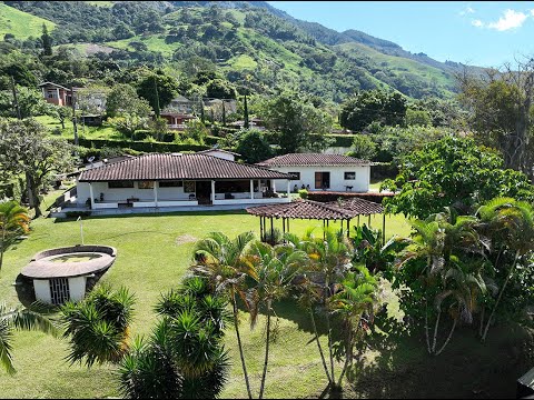 SE VENDE VEREDA EL HATILLO, BARBOSA, ANTIOQUIA