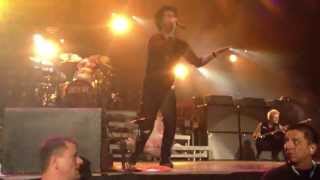 Green Day - King For A Day/Shout (Front Row) @ iwireless Center, Moline, Illinois)