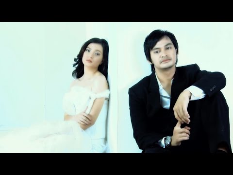 Robin Hood feat Asmirandah - Salahkah Kita (Official Music Video)