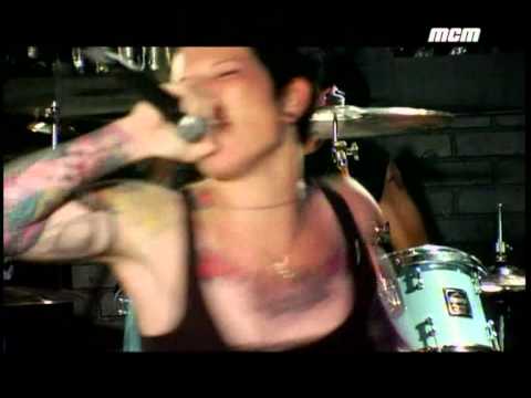 Walls Of Jericho - There's No I In Fuck You