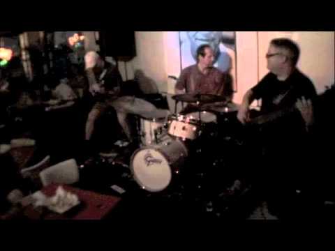 The Dave Lynch Group at Luna's Cafe - Blind Date