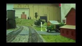 preview picture of video 'Alexandria Model Railroad Association's HO Layout: Scenes & Cab Ride.'