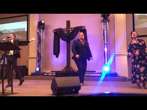 Shekinah Glory - Gloria Shekinah (Bilingual Version/Vertical 2018 Conference)