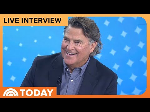 Ted McGinley Reveals Favorite Thing About Derek in 'Shrinking'