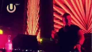 Afrojack play Rock The House in UMF 2012