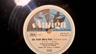 Musik-Video-Miniaturansicht zu Sie hieß Mary-Ann (Sixteen Tons) Songtext von Rolf Simson