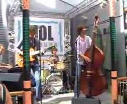 Jesse Garon & The Greyhounds