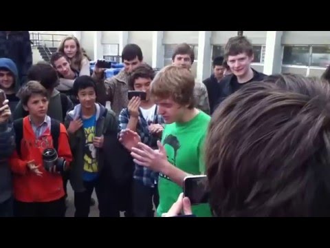 Crazy Highschool Rap Battle (MUST WATCH)
