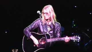 Aimee Mann- &quot;One (Is the Lonliest Number)&quot; 1080p HD Live in NYC 2013