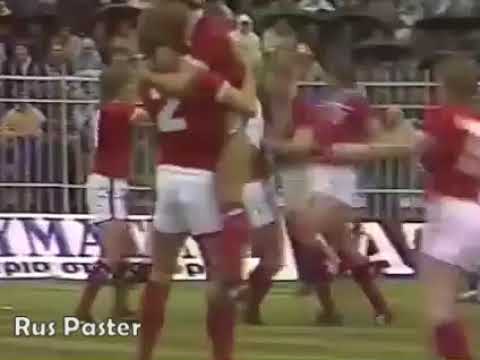 EURO-1984. Qualifiers. Group 3. Greece - England. Highlights.