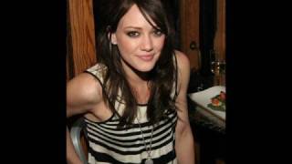 Hilary Duff-Dangerous to know