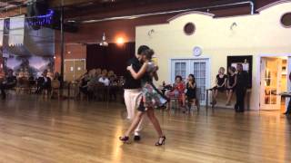 Maxi Copello + Nadia Johnson baila Paciencia
