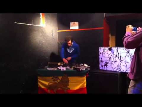 Johnnyboy's soundcheck with DZA @ Cargo Club Firenze