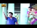 யாரடா மிரட்டுறீங்க வெள்ளைக்கார நாய்�