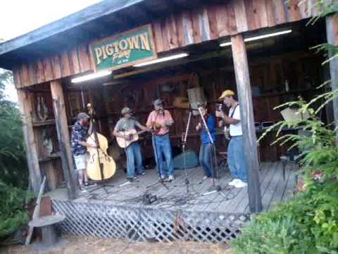 Bill, of Poor Taters, sittin' in with Hay Fever at the 2009 Pigtown Fling - Hangman's Reel