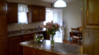 preview picture of video 'Great LaSalle Residence'