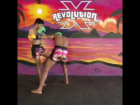 COUNTER HARD PUNCHES 👊/ MUAY THAI TECHNIQUE /PENTHAI REVOLUTION