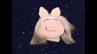 Sarah Brightman vs Miss Piggy-I Lost my Heart to a starship trooper-video edit
