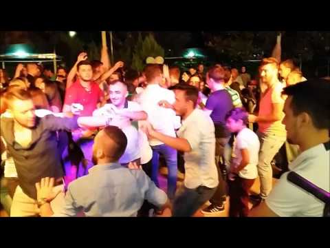 Piyanist Muhammet (Mami)  - 27.08.15 Y.Emre Parkı (Park Cafe)