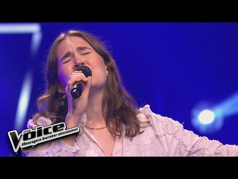 Nora Legrand | Girl Crush (Little Big Town) | Blind auditions | The Voice Norway 2025
