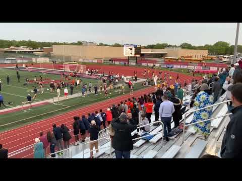 2023 Deerfield Sectional 4x400