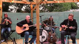 Music video thumbnail preview for The Boo Radleys - Everybird (Live) by The Boo Radleys
