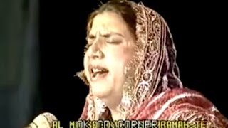 Lambi Judaai - Reshma - LIVE - YouTube