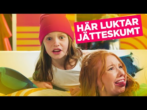 KOKOBÄNG: HÄR LUKTAR JÄTTESKUMT musikvideo med Alex & Carro!